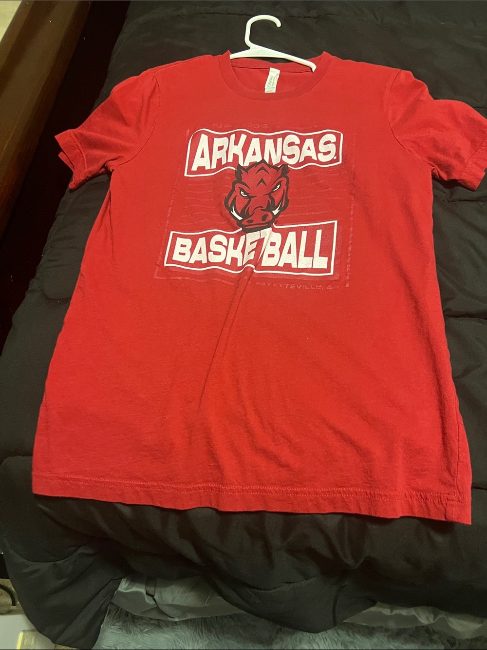 Arkansas Basketball Red Men’s Graphic Tee